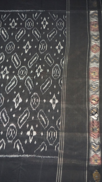 Pochampally Cotton double Ikkat Saree White - Grey