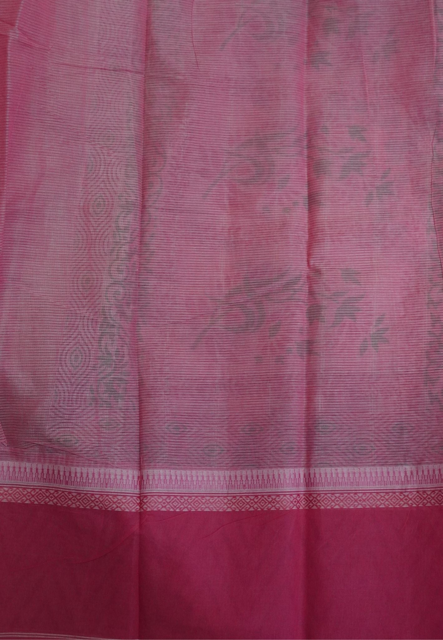 Pure Cotton Saree-Cream with Pink in Floral Vine Pattern
