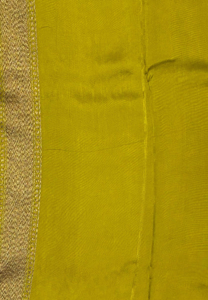 Kattan Silk Saree-Mehandi Green in Floral Vine Zari Border