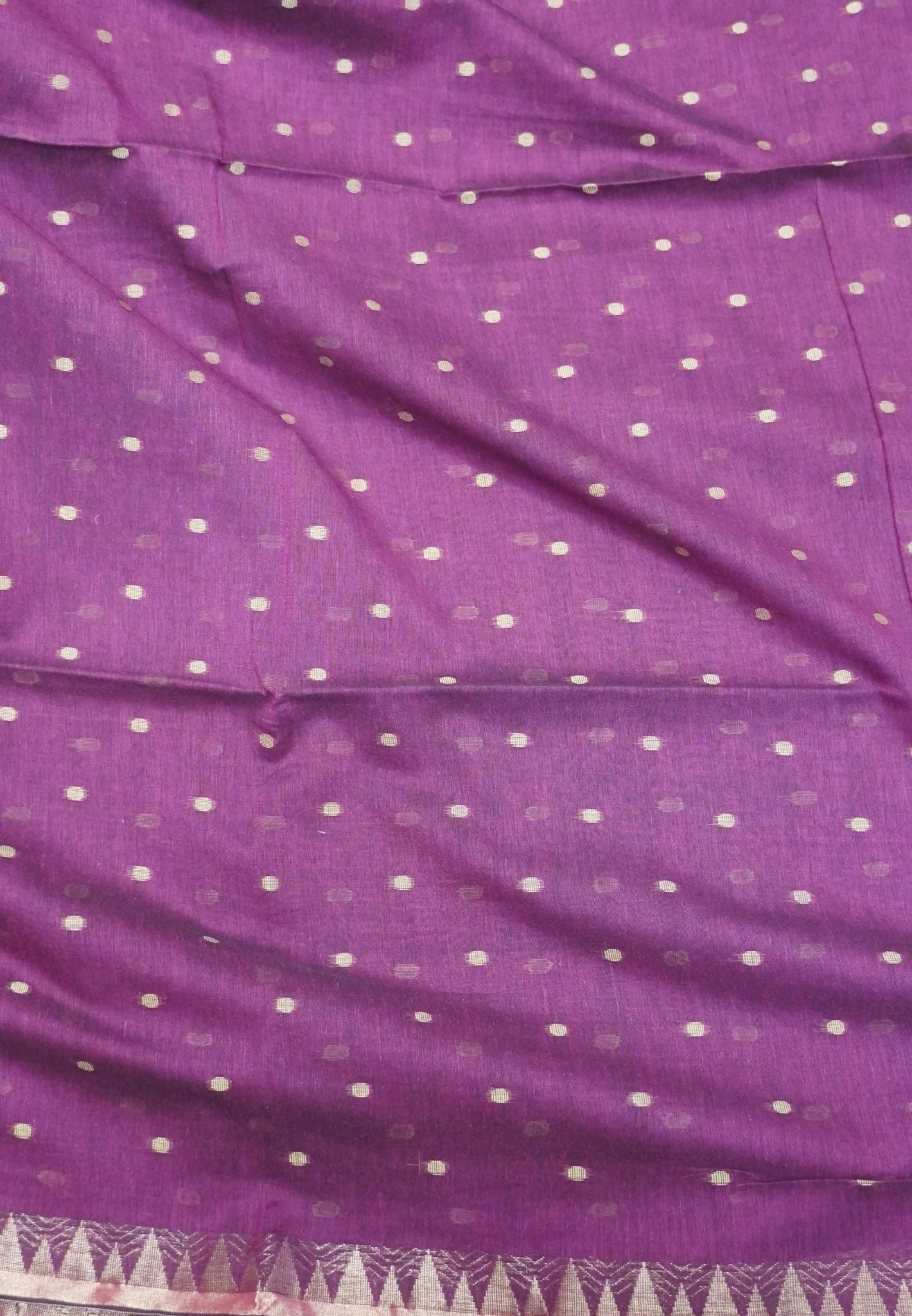 Handloom Cotton Saree-Magenta With Delicate Woven Buttas