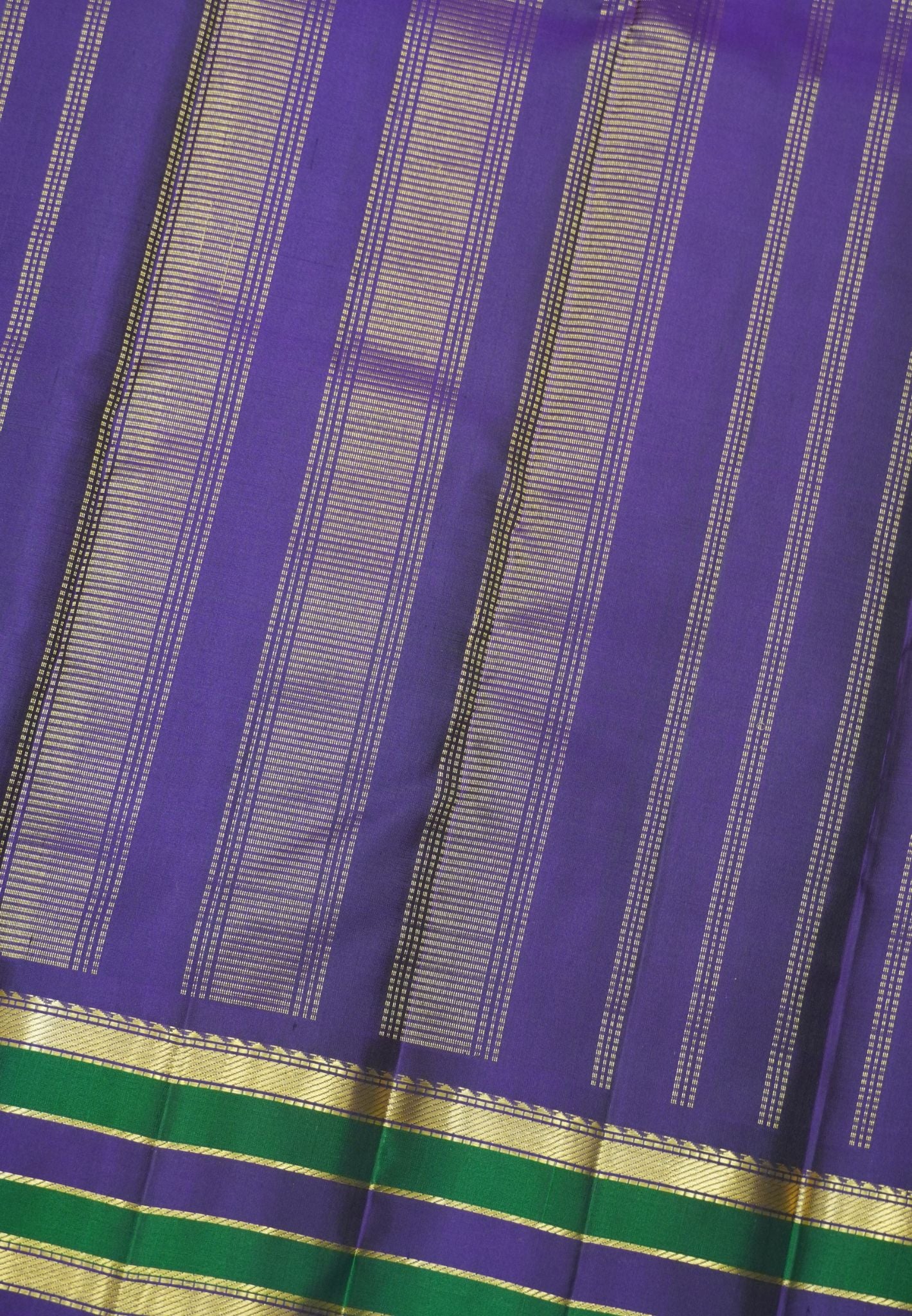 Pure Kanchipuram Silk Saree- Gold Small Butta with Contrast Border