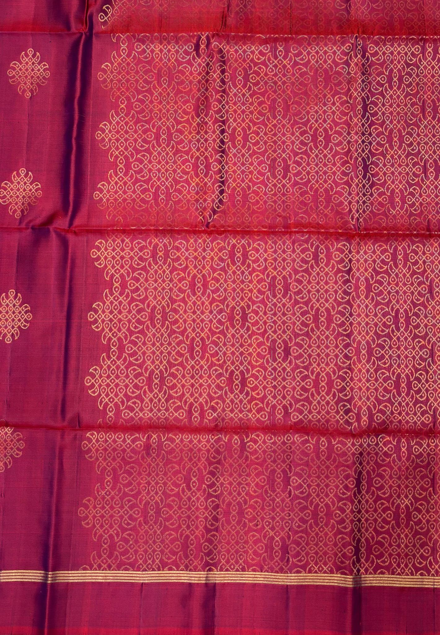 Pure Kanchipuram Silk Saree-Redish Purple With Kolam Zari Border