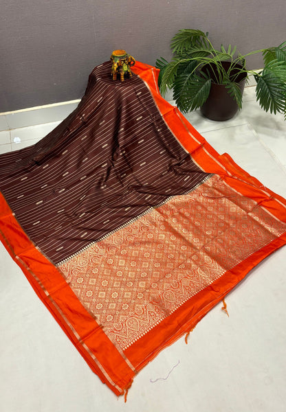Gaji Silk Saree-Brown in Intricate Geometric Floral Zari with Contrast Border