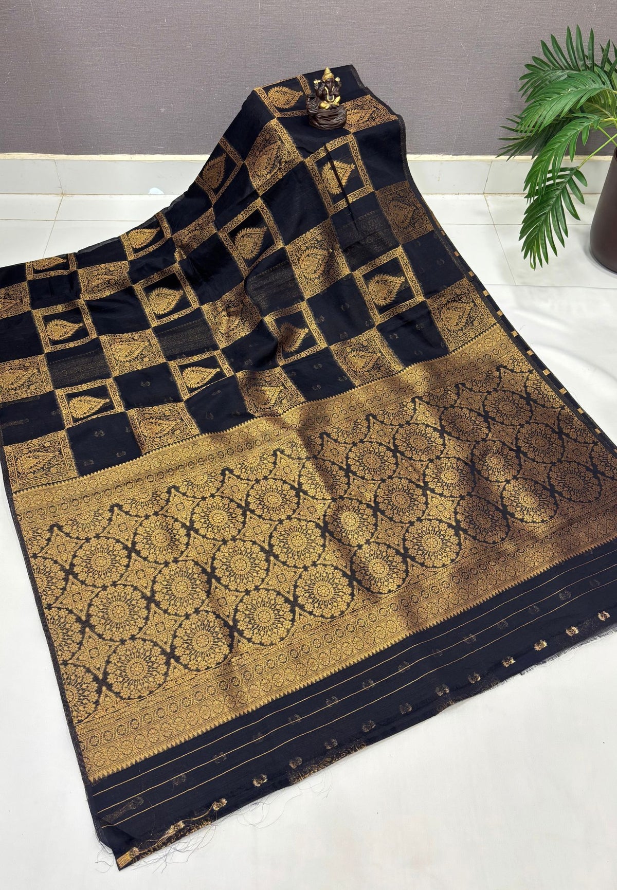 Soft Jute Tussar Saree-Black In Square Check Zari Border