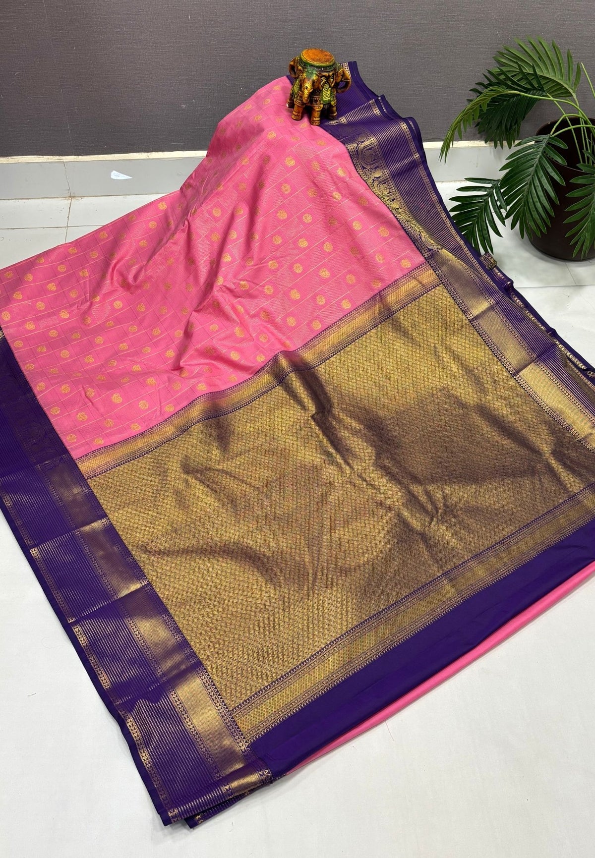 Budget Kanchipuram Saree-Pastel Pink with Contrast Border