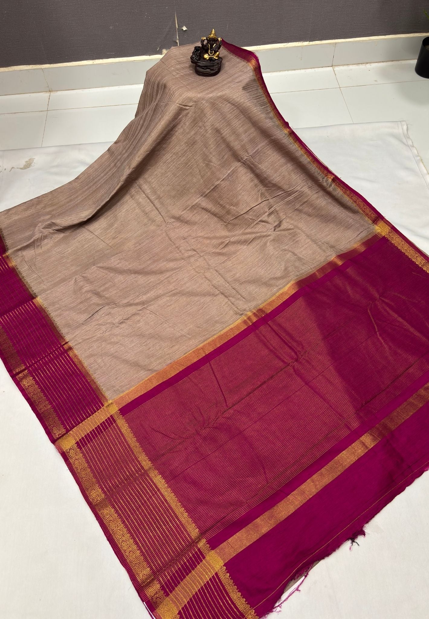 Raw Silk Saree-Grey With Contrast Border