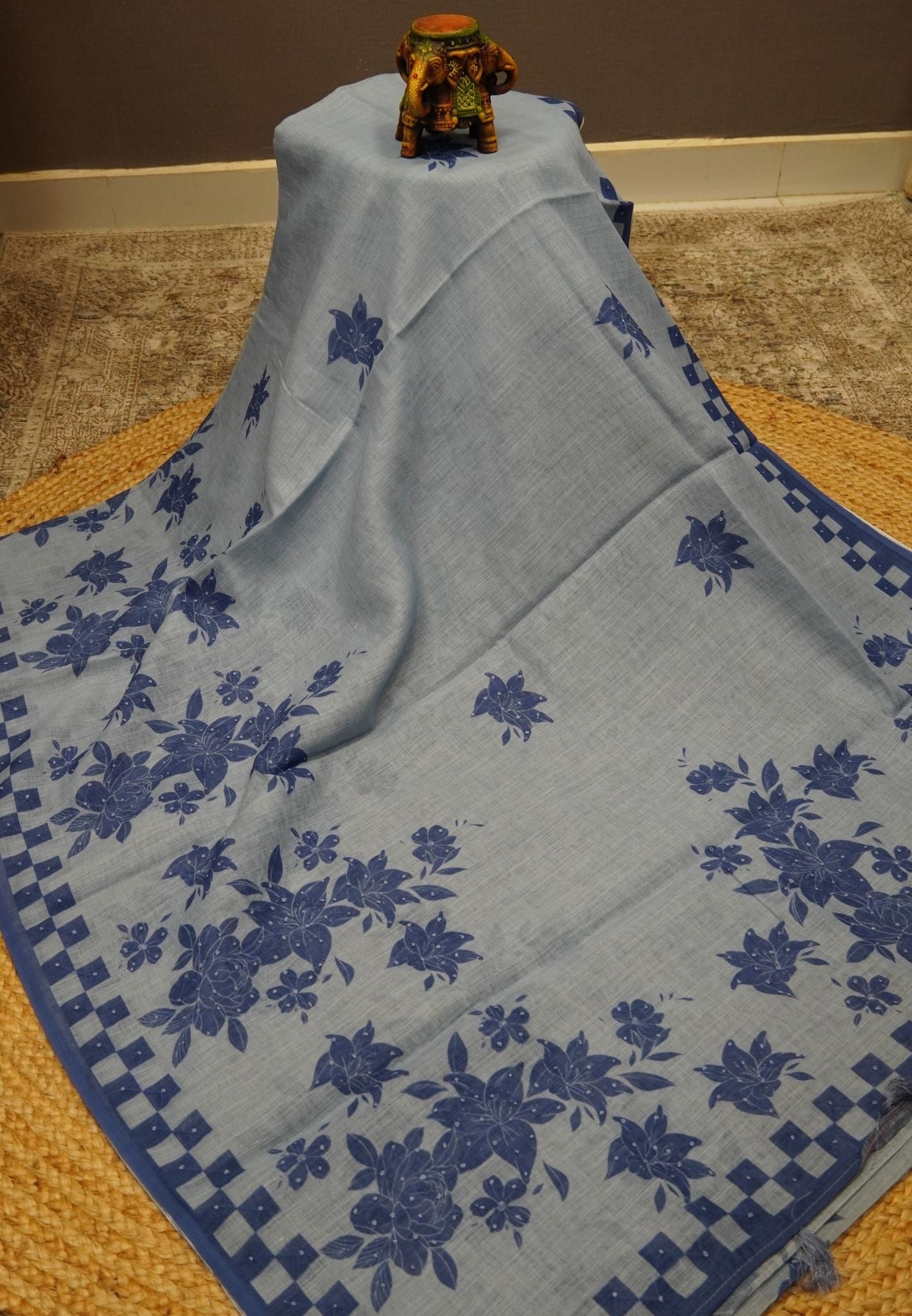 Linen Saree-Blue Checkered Border with French Knot