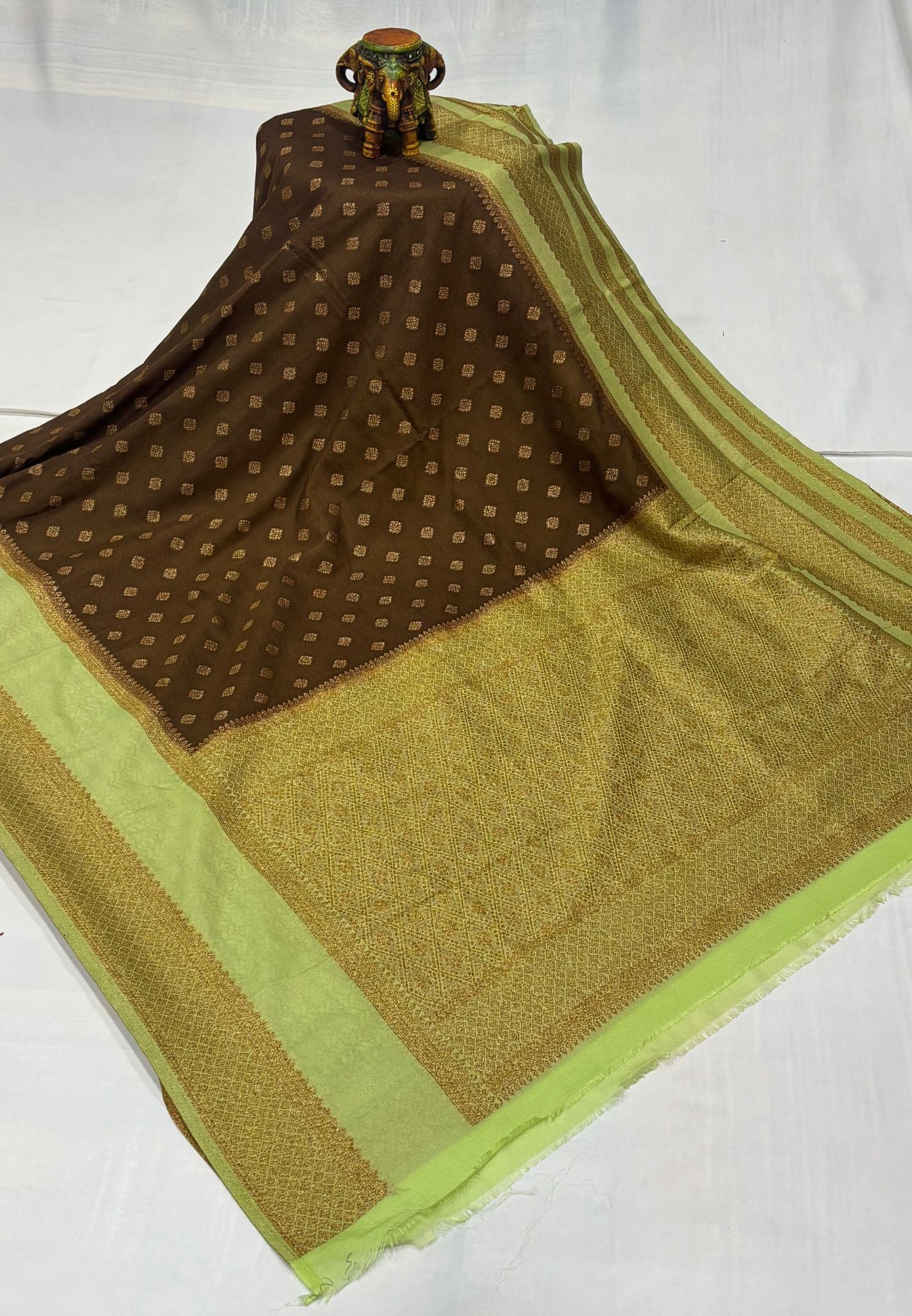 Banarasi Crepe Saree-Brown in Mini Zari Butta with Retepet Border