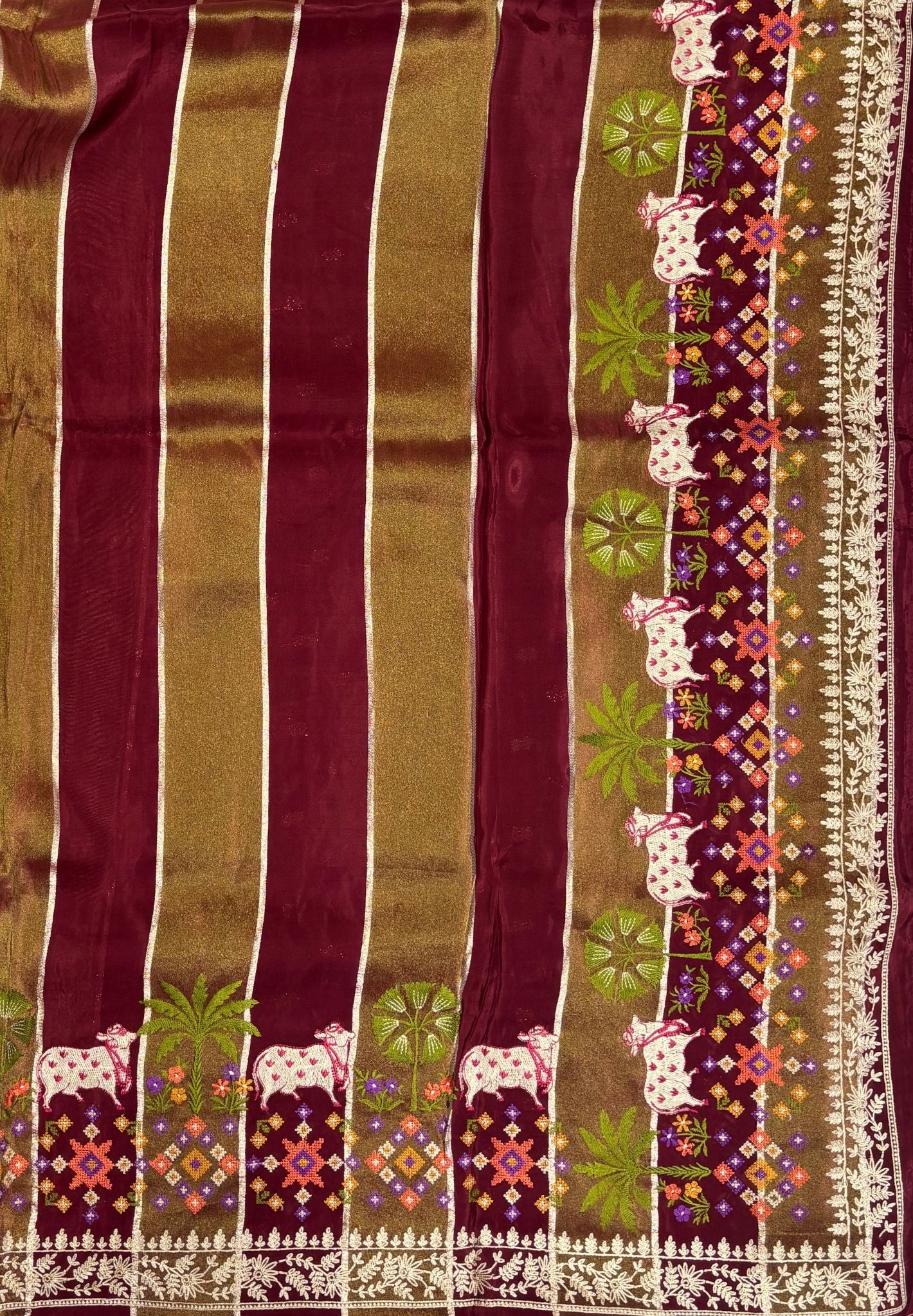 Satin Crepe Saree-Maroon In Komatha Floral Border