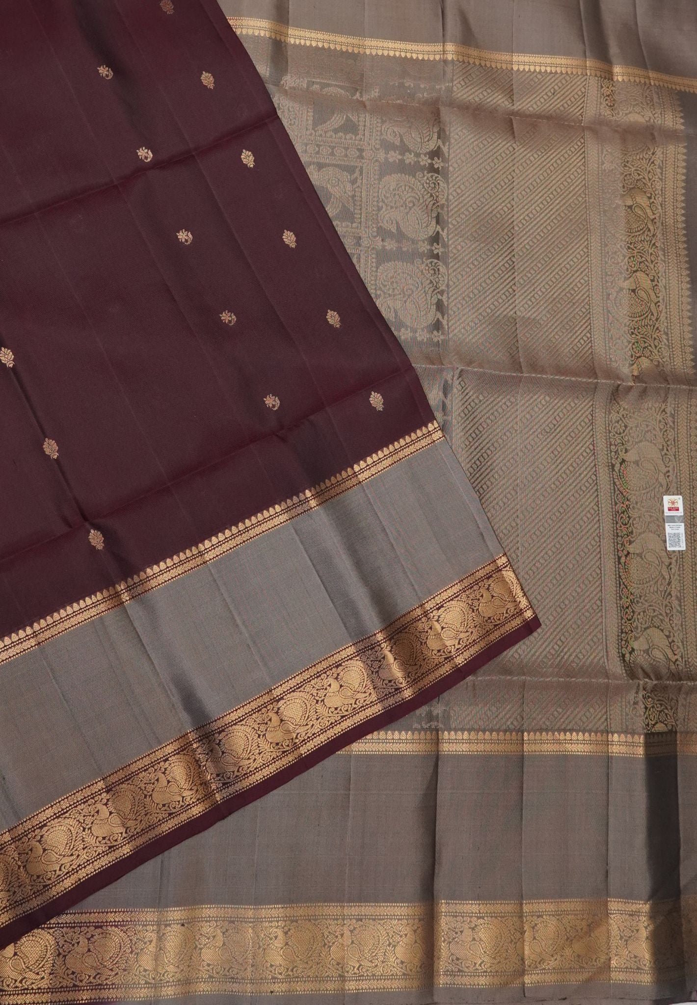 Pure Kanchipuram Silk Saree-Maroon with Contrast Retapet Border