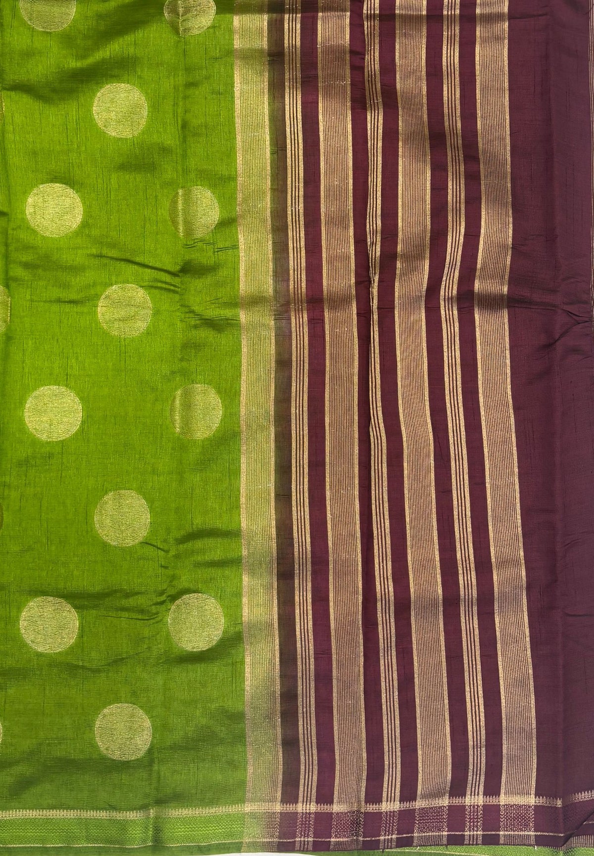 Soft Tussar saree-Light Green With Round Motif