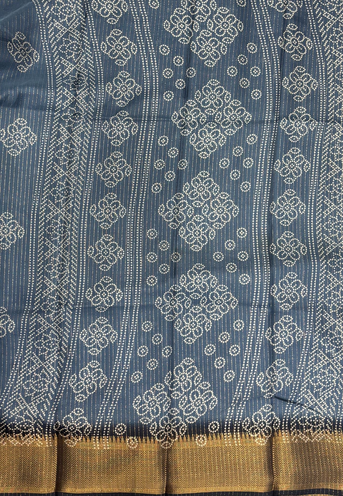 Semi Dola Silk Saree-Greyish In Floral Dotwork Border