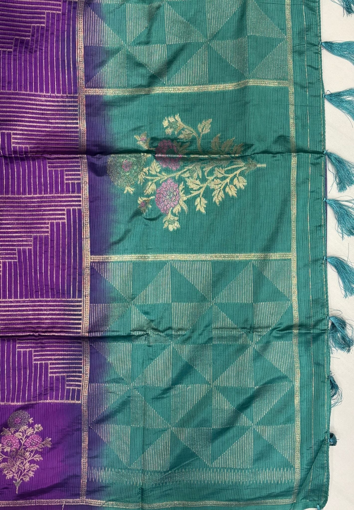 Mulberry Silk Saree-Violet In Diamond Geometric Zari With Contarst Border