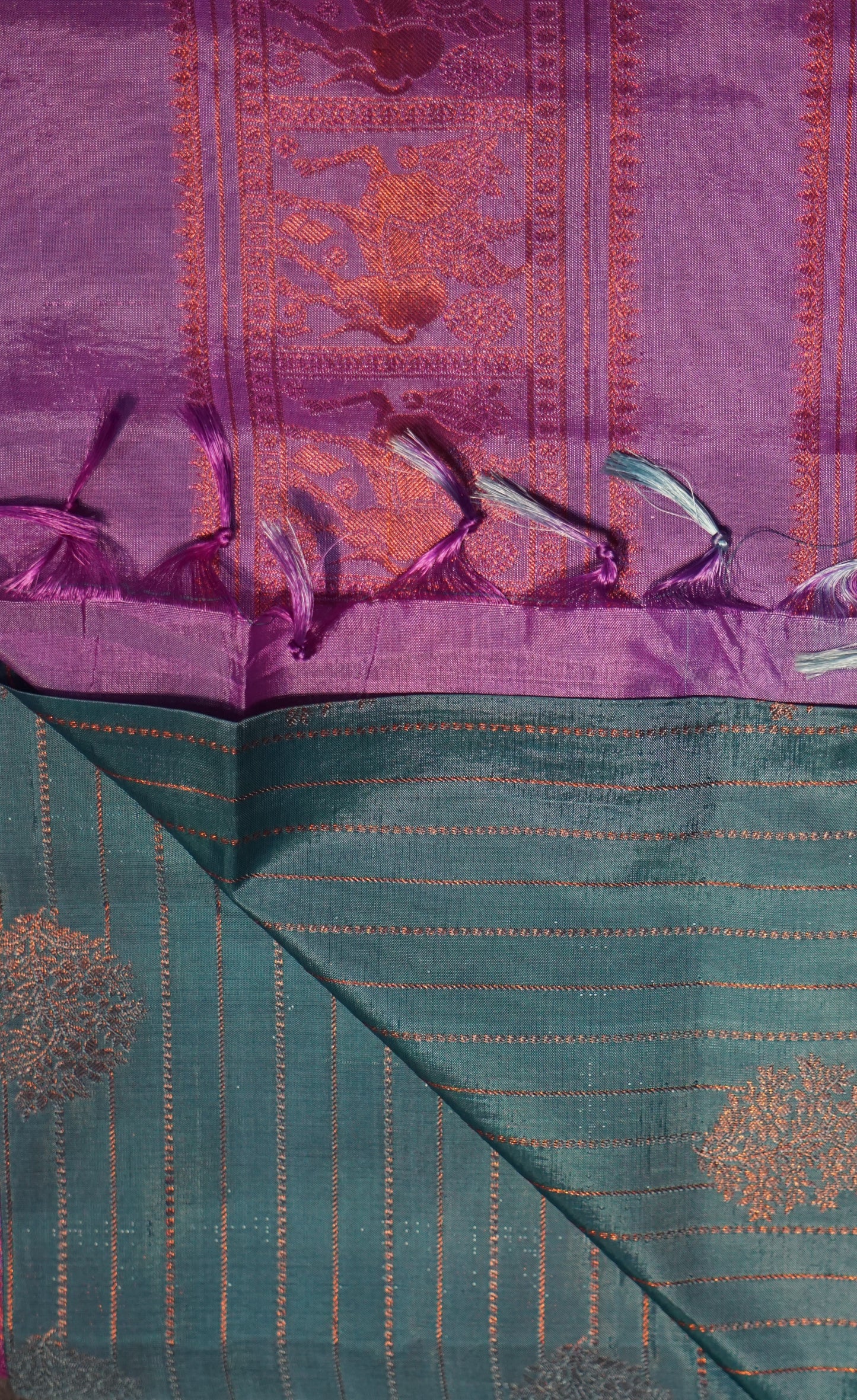 Vazhai Naaru Pattu Saree Vairaoosi Metalic Green to Lavender
