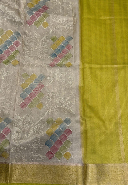 Kota Saree-Cream-Lime Green In Floral Vine Zari Border