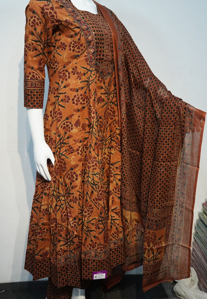 3 Pcs Rust Floral Printed Kurti Set