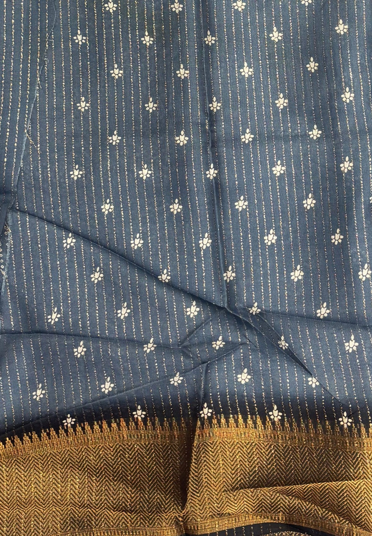 Semi Dola Silk Saree-Greyish In Floral Dotwork Border
