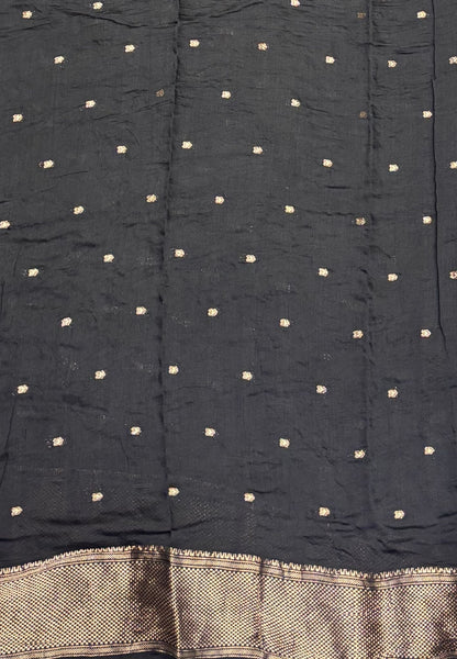 Banarasi Bandeji Saree-Grey in Horizontal Stripe Zari Border