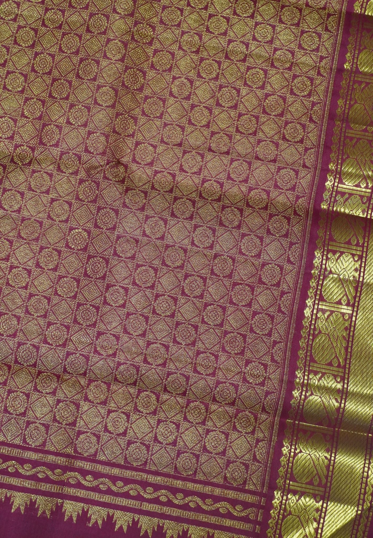 Pure Kanchipuram Silk Saree - Palum Pazham kattam