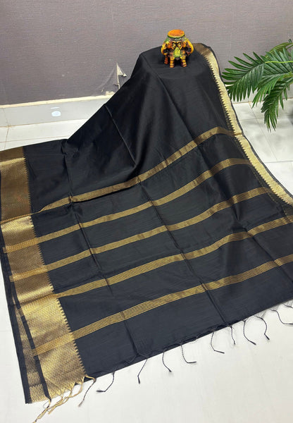 Handloom Cotton Saree-Black In Zigzag Zari Border