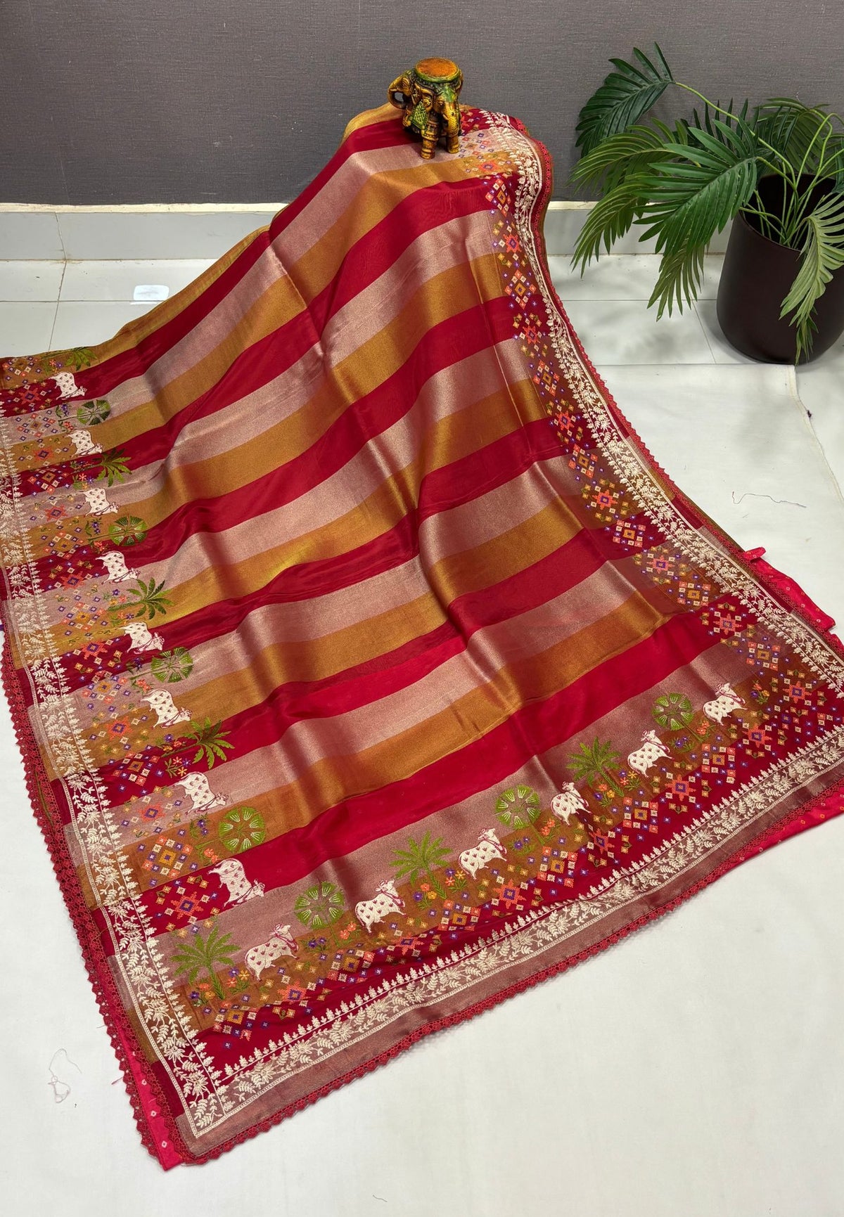 Satin Crepe Saree-Brick Red In Komatha Floral Border