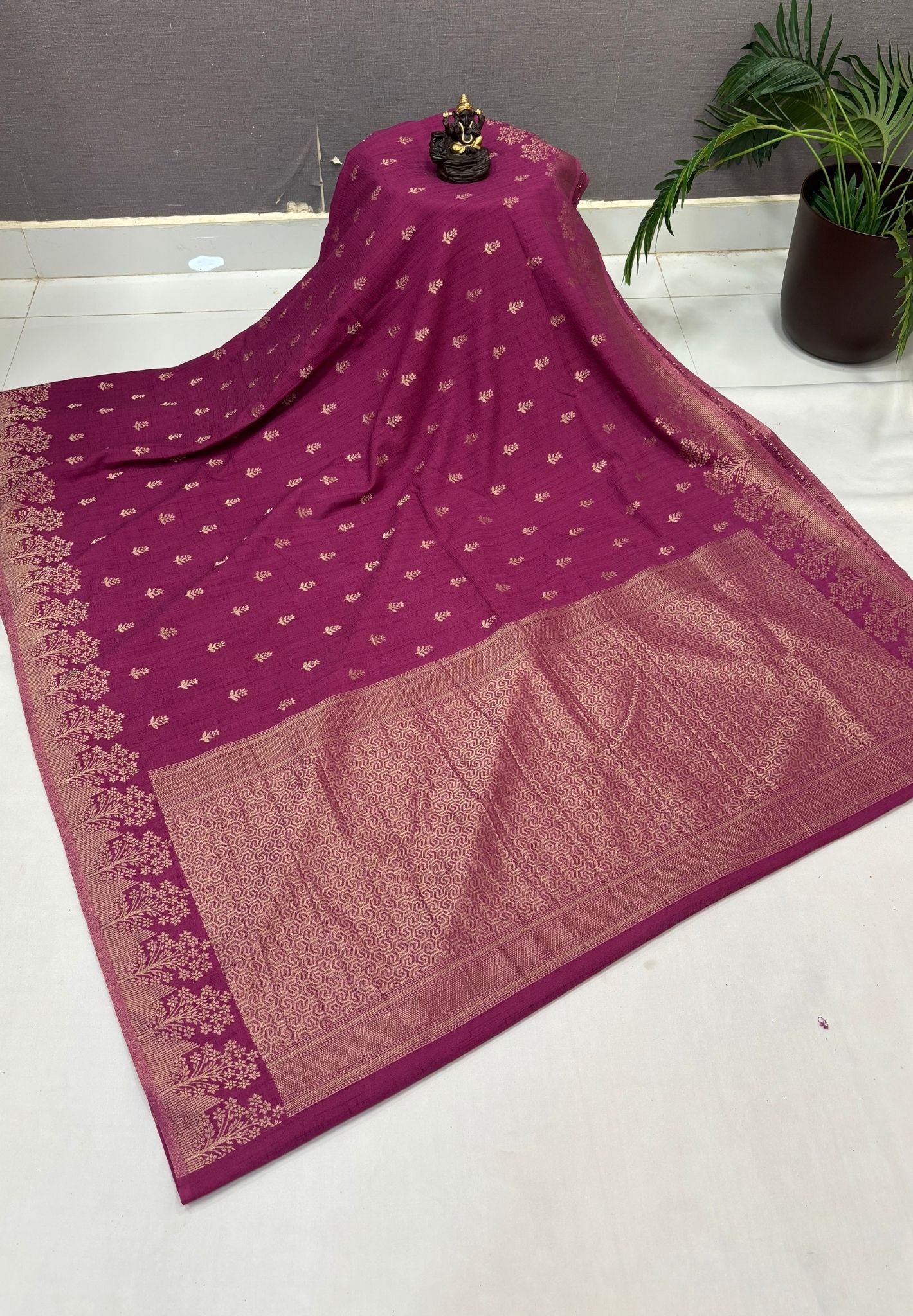 Banarasi Georgette Saree-Dusky Rose With Tree Zari Border