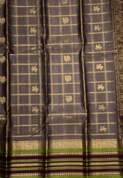 Pure Kanchipuram Silk Saree-Metallic Grey in Check with Kanchipuram Style Border
