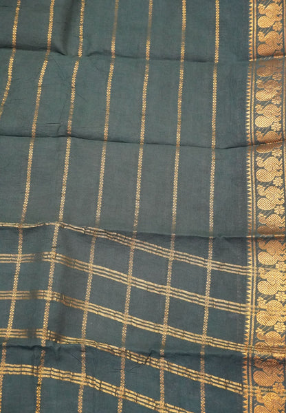 Sungudi Cotton- Veldhari Pattern Bottle Green
