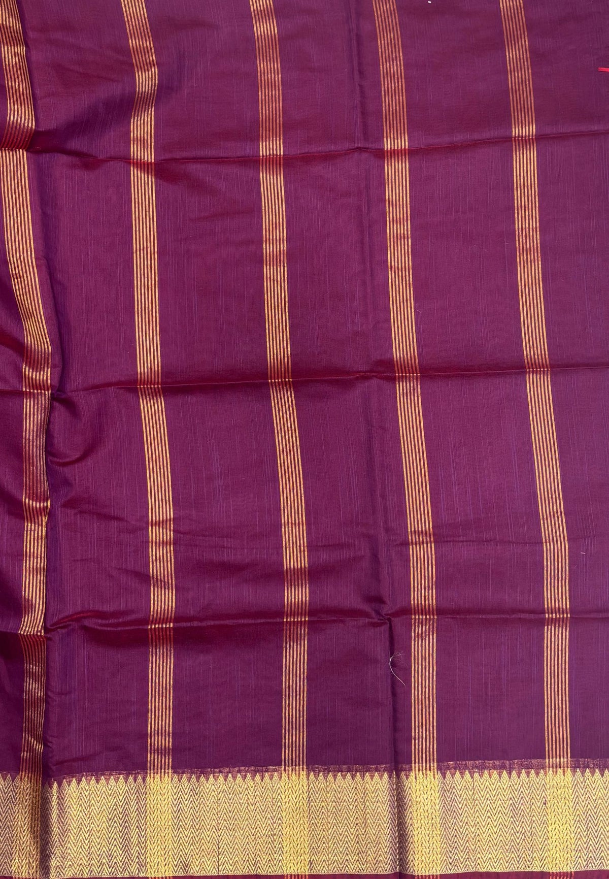 Handloom Cotton Saree-Wine In Zigzag Zari Border