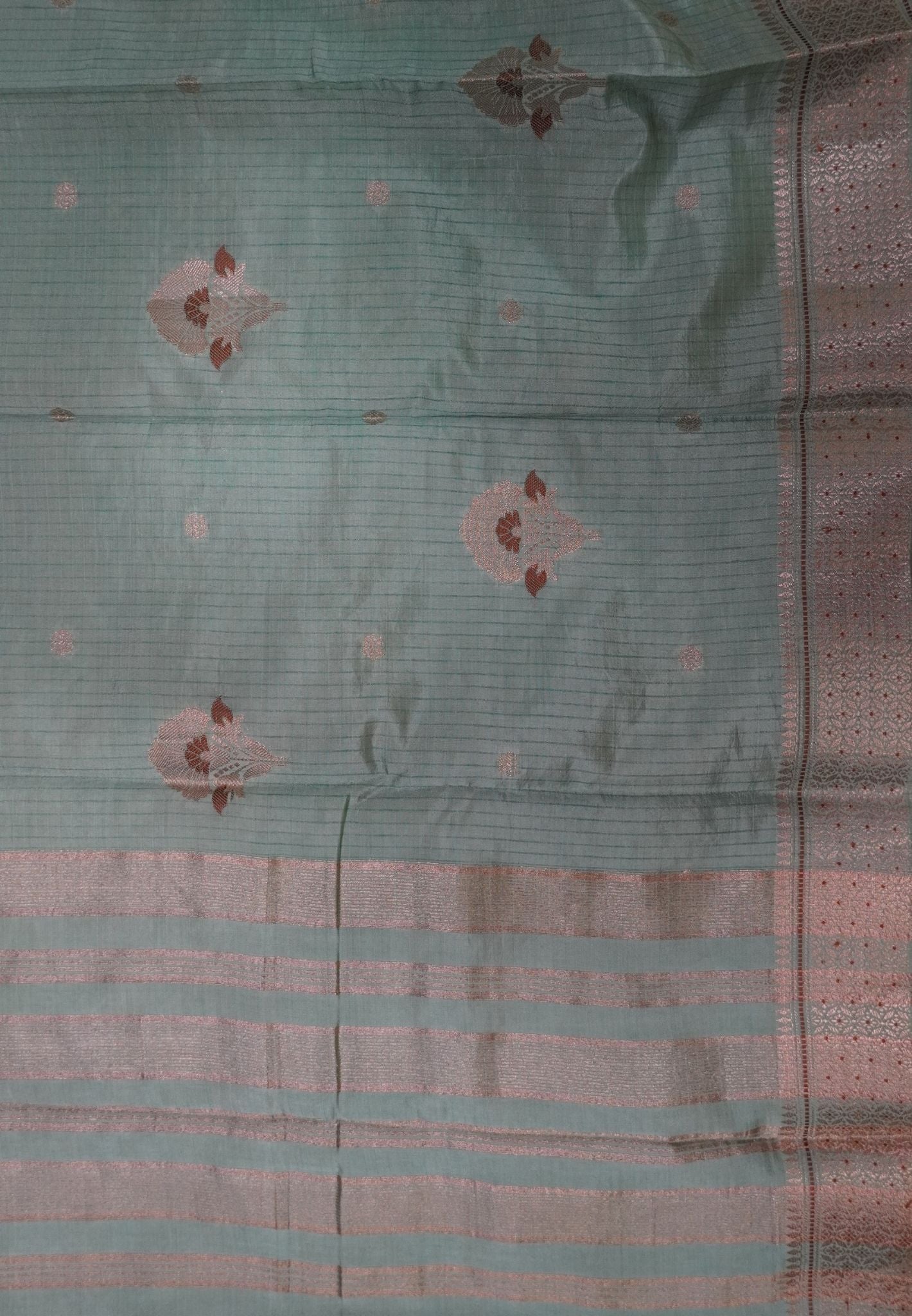 Semi Tussar Saree-Pista Green with Floral Zari Motif