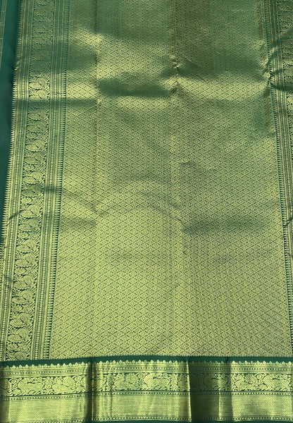 Pure Kanchipuram Silk Saree- Salmon Pink with Green