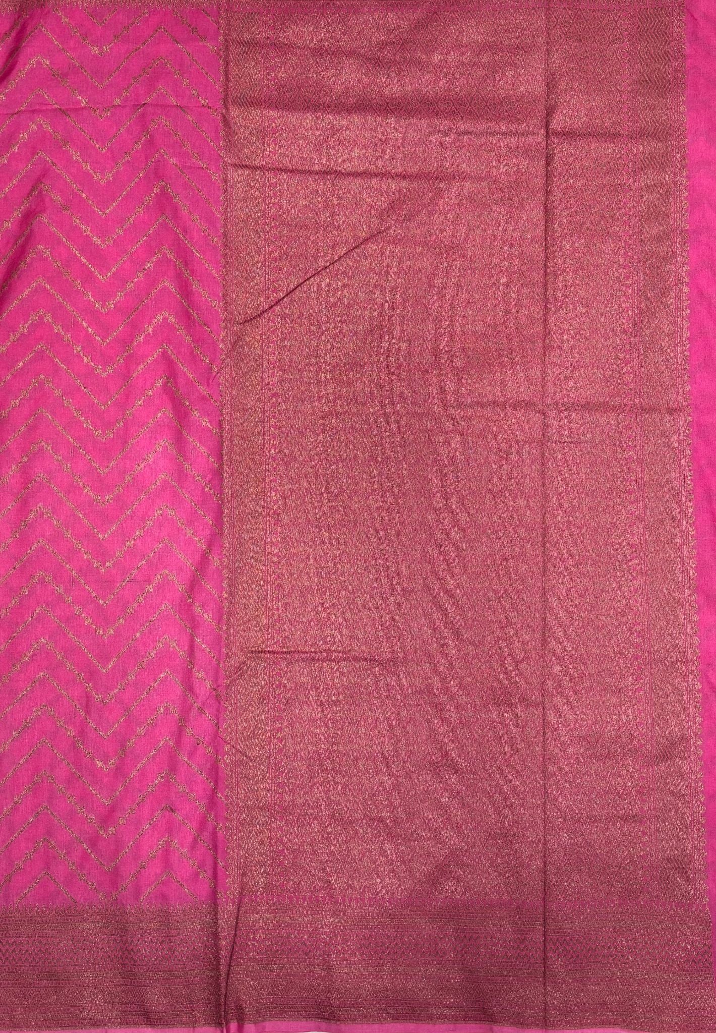 Banarasi Saree-Pink In Zigzag Zari Border