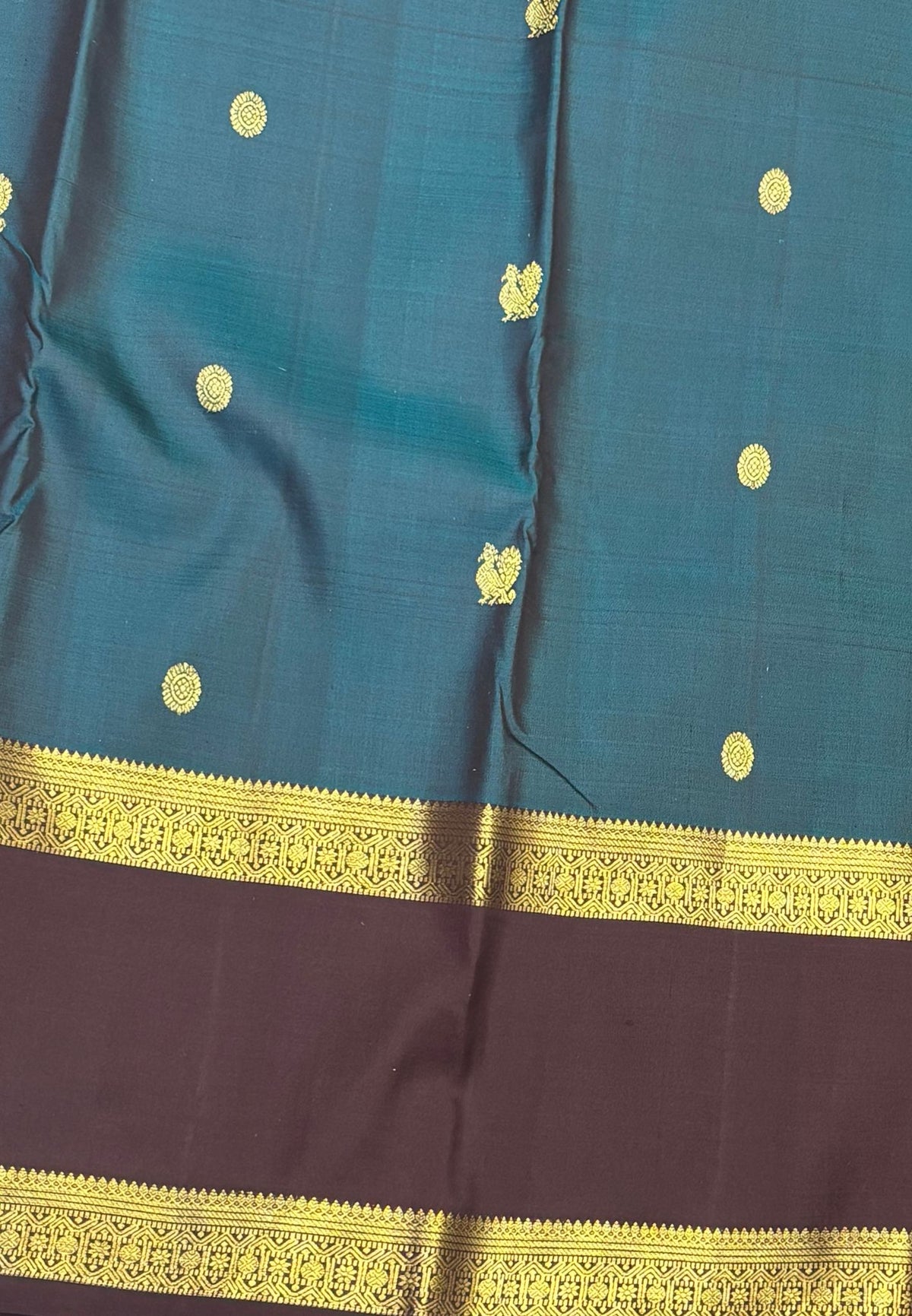 Pure Kanchipuram Silk Saree - Mayil Butta Peacock Green