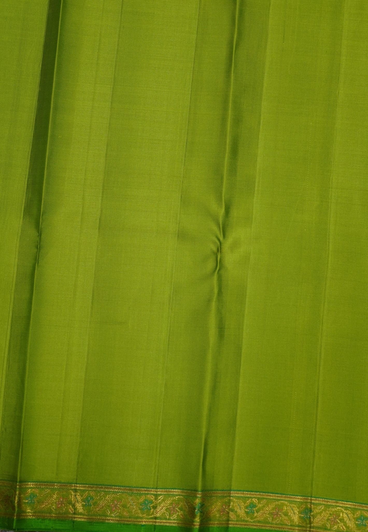 Pure Kanchipuram Silk Saree-Light Green With Meenakari Work and Small Border