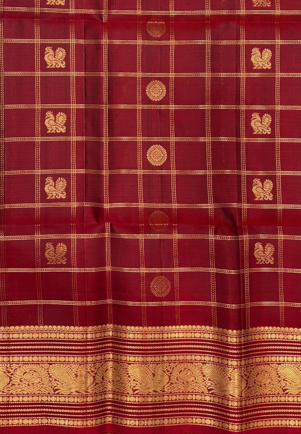 Pure Kanchipuram Silk Saree-Red in Checkered Mayil Chakram with Varisapet Border
