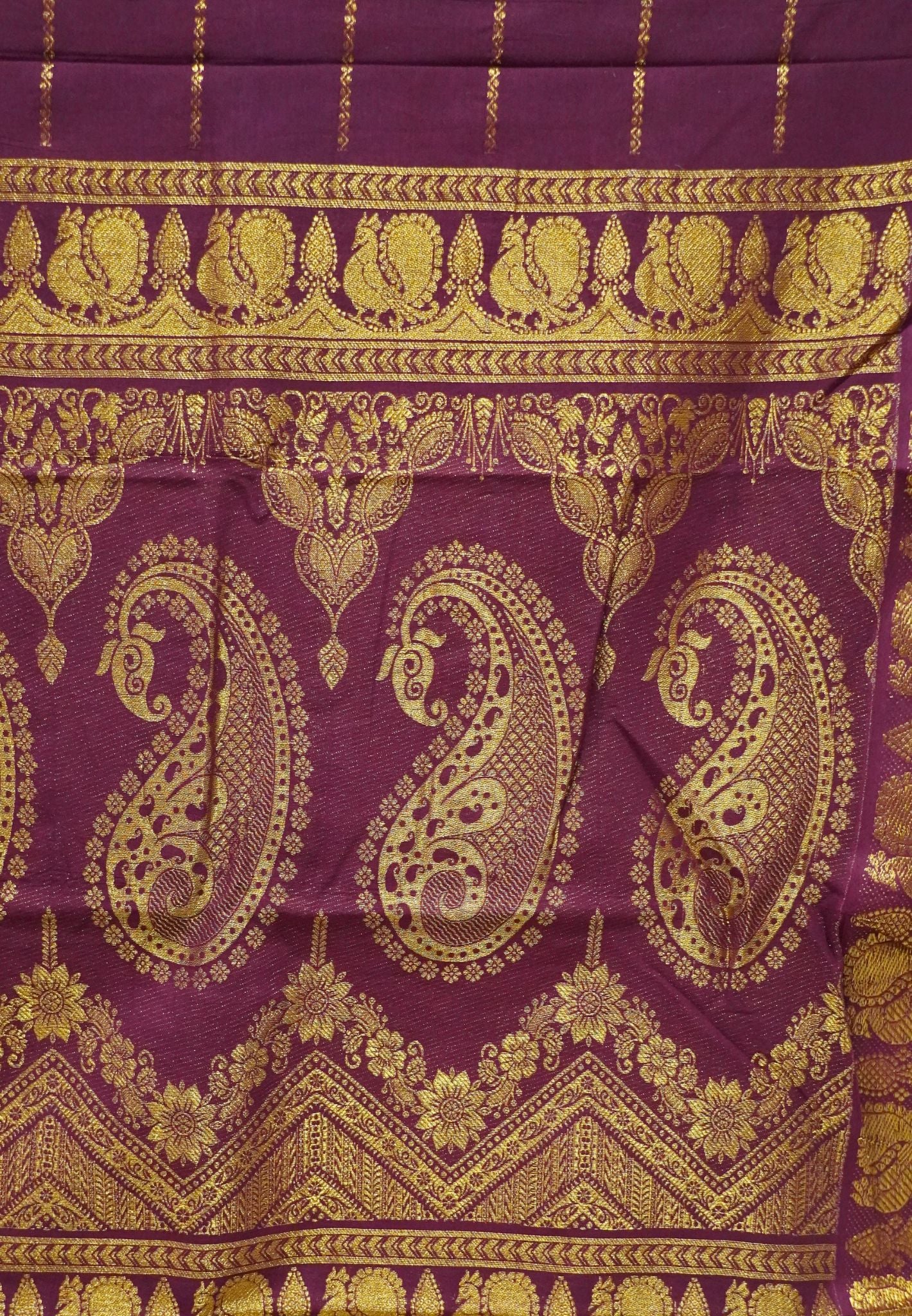 Sungudi Cotton Saree-Maroon with Veldhari Pattern & Rich Pallu