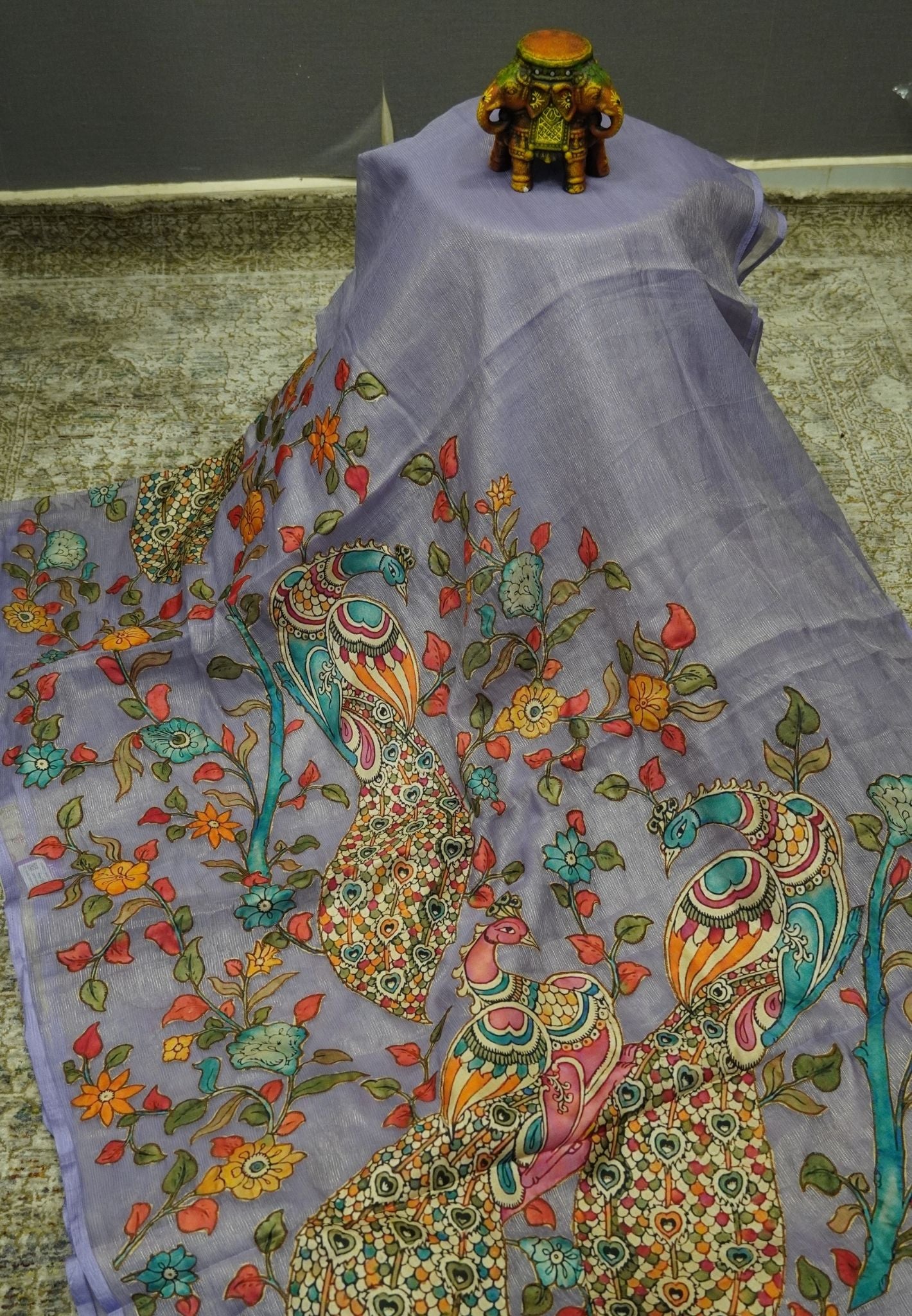Crush Vairaoosi Tissue Silk-Lavender with applique work