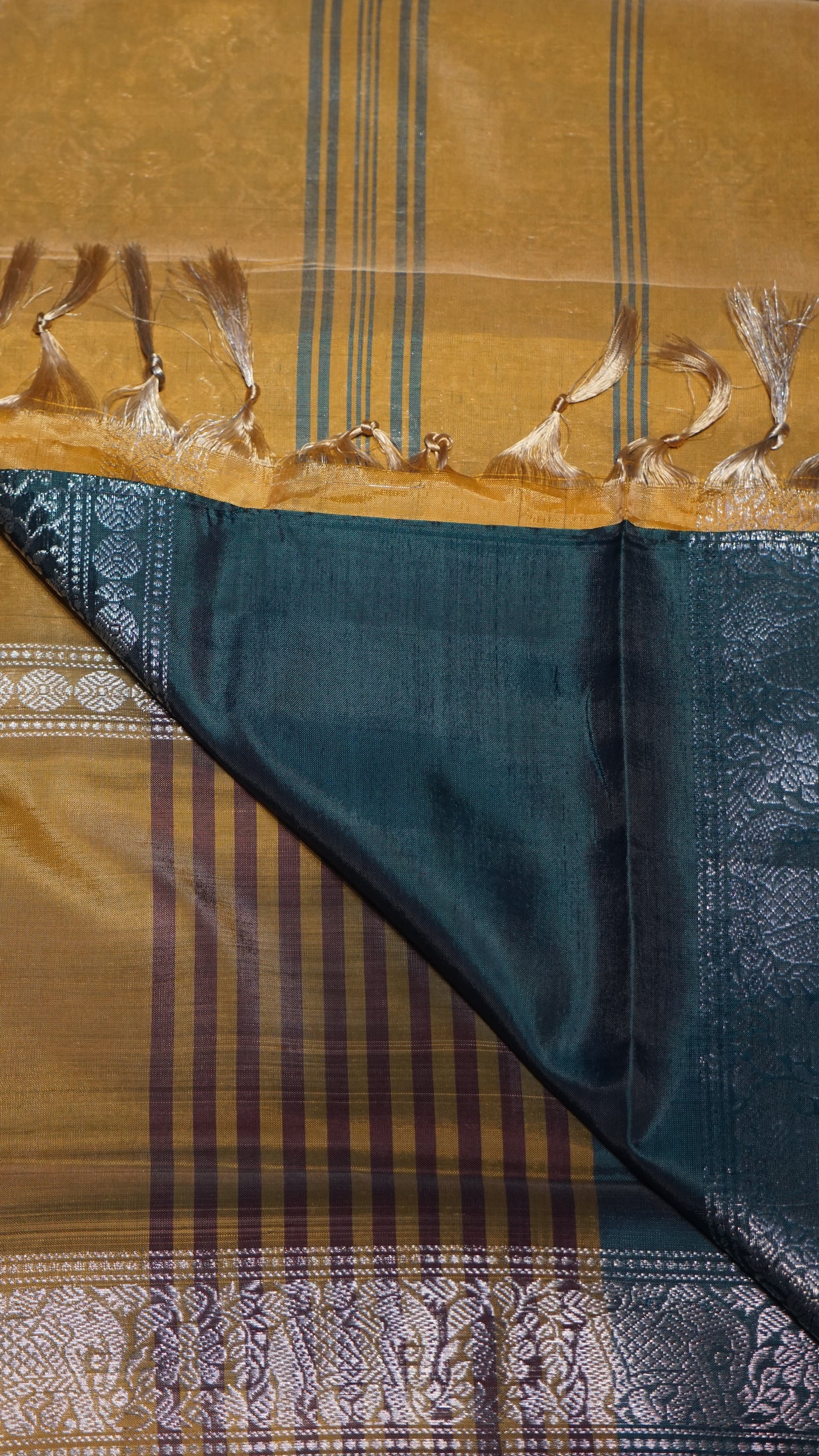 Vazhai Naaru Pattu Saree Vanasigaram Turquoise Blue to Sandal