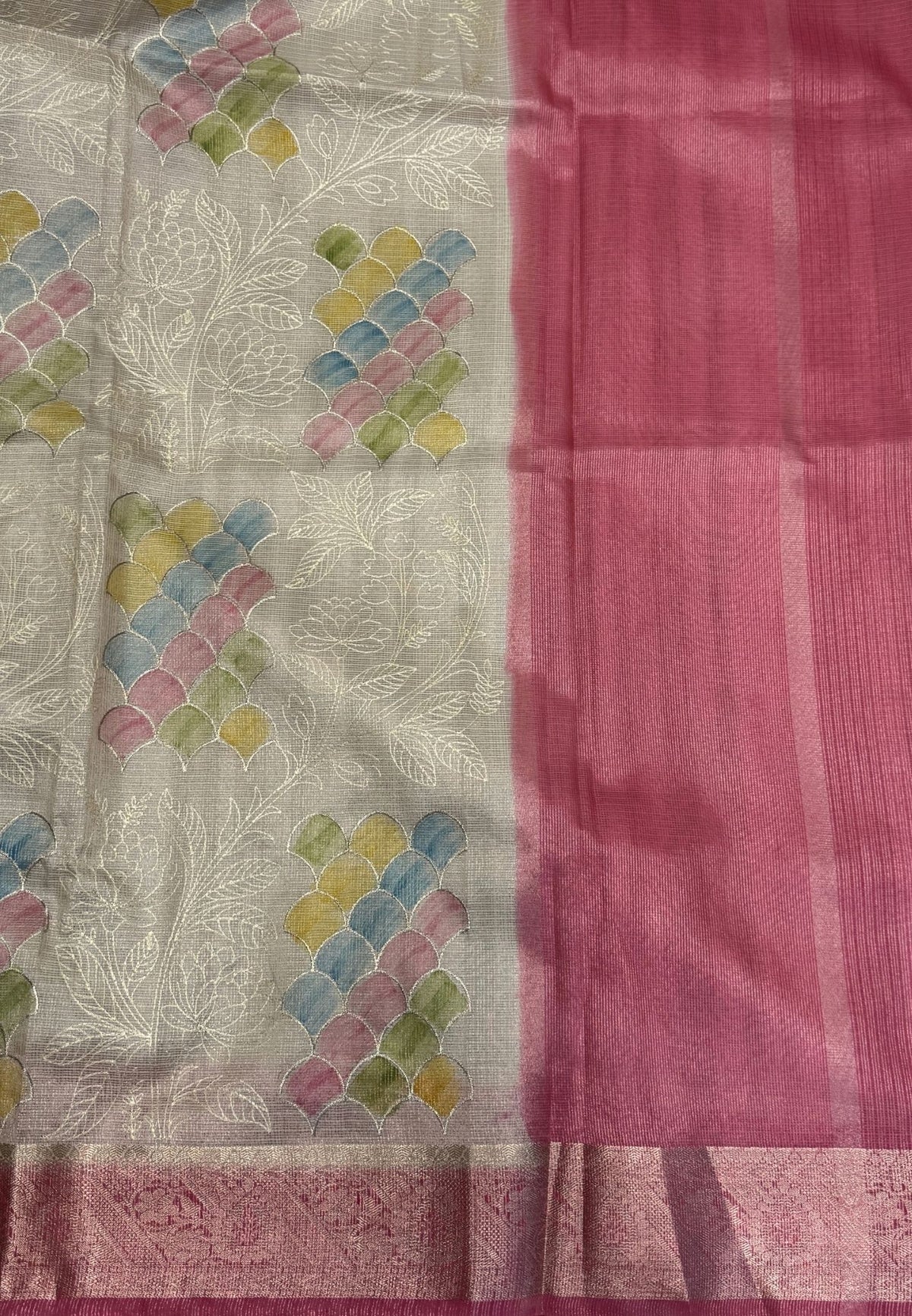 Kota Saree-Cream-Pink In Floral Vine Zari Border