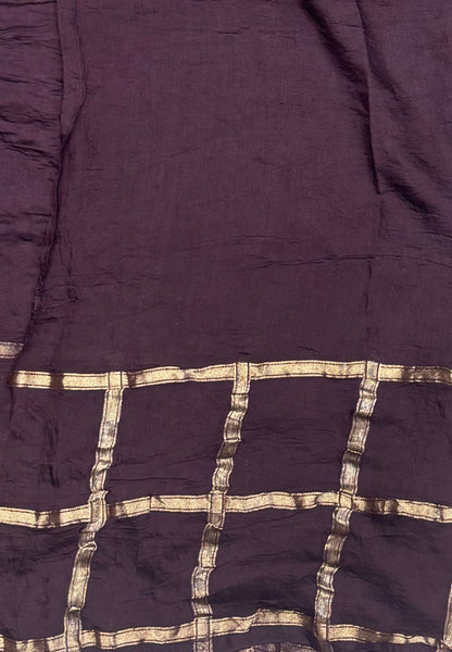 Banarasi Bandeji Saree-Muted Violet. in Zari Checks Border