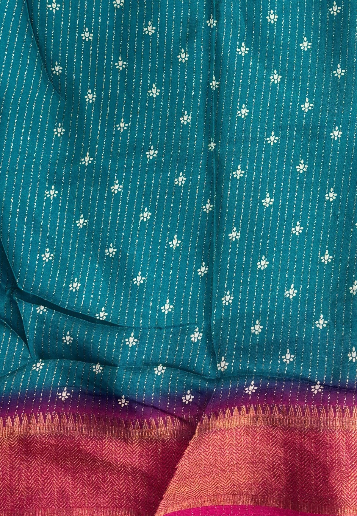 Semi Dola Silk Saree-Ramar Green In Floral Dotwork Border