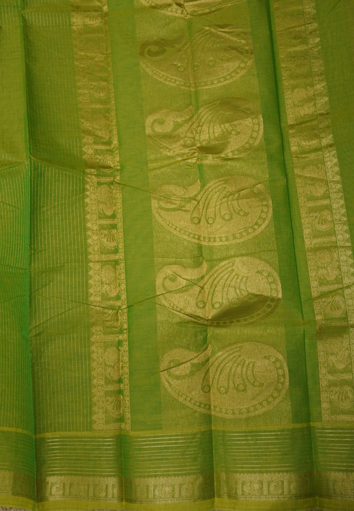 Chettinadu Cotton Saree-Pista Green in Vairaoosi Pattern