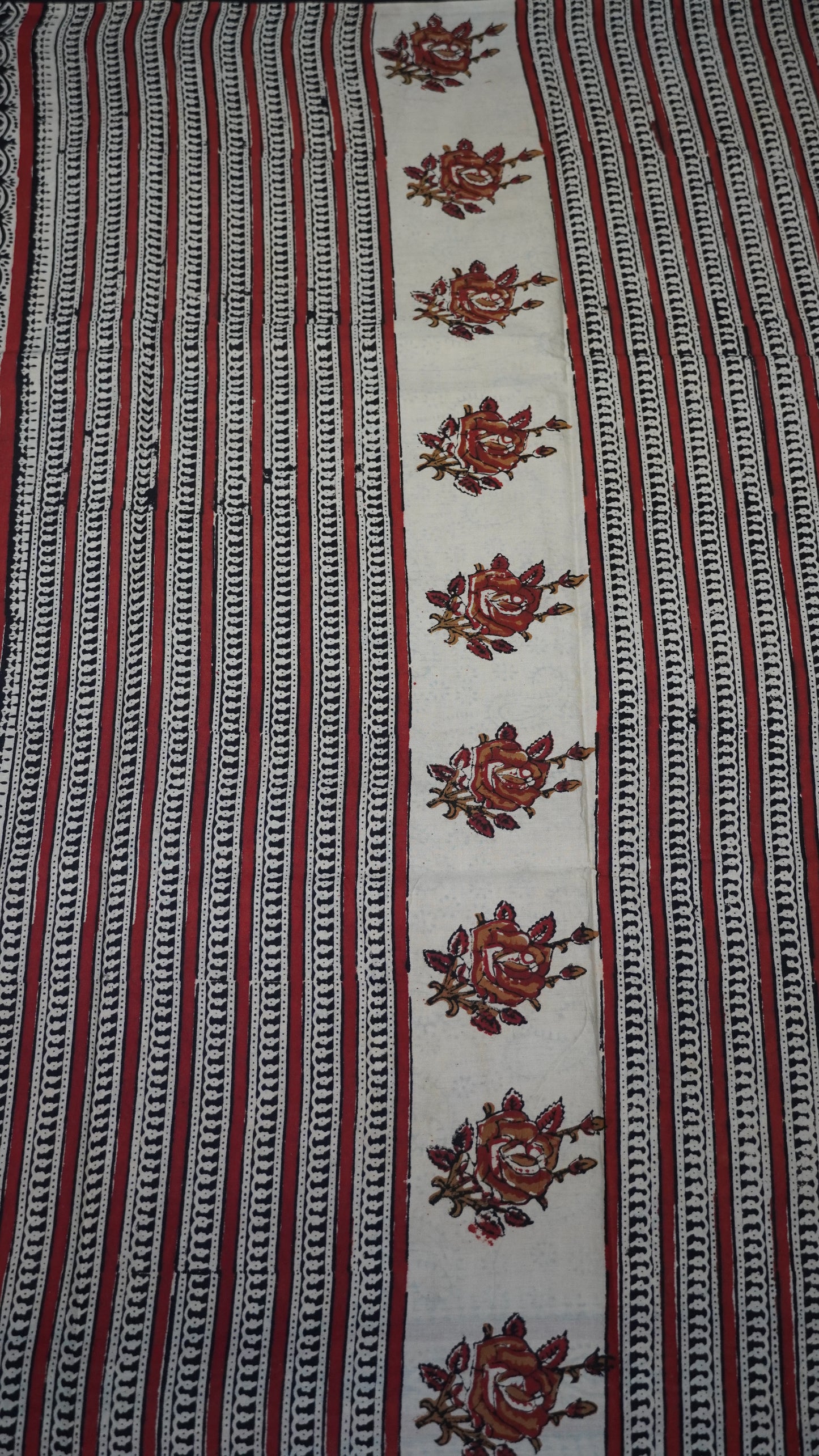 Mul Mul Cotton Saree Red