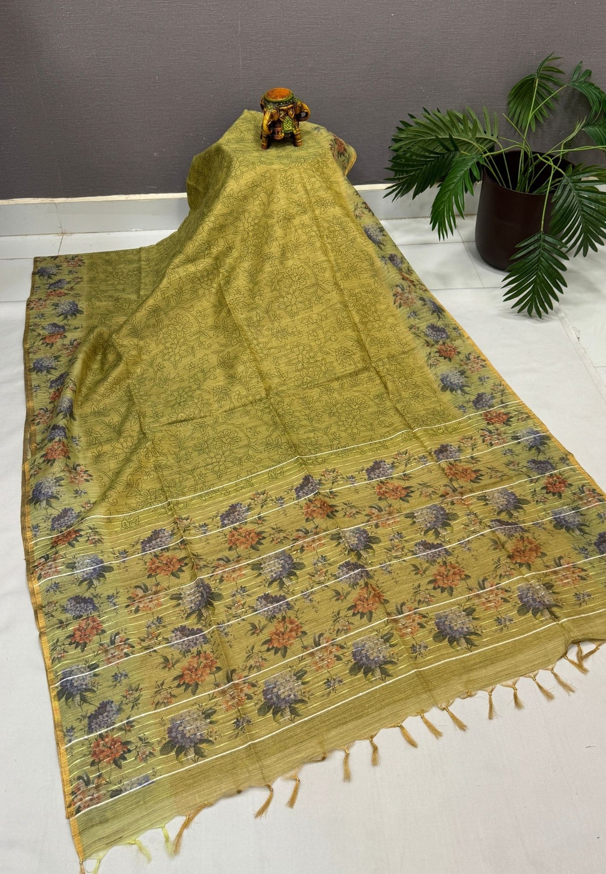 Tissue Tussar Saree-Green Hydrang Border