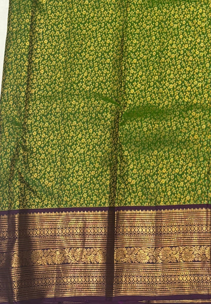 Pure Kanchipuram Silk Saree-Green with Contrast Border