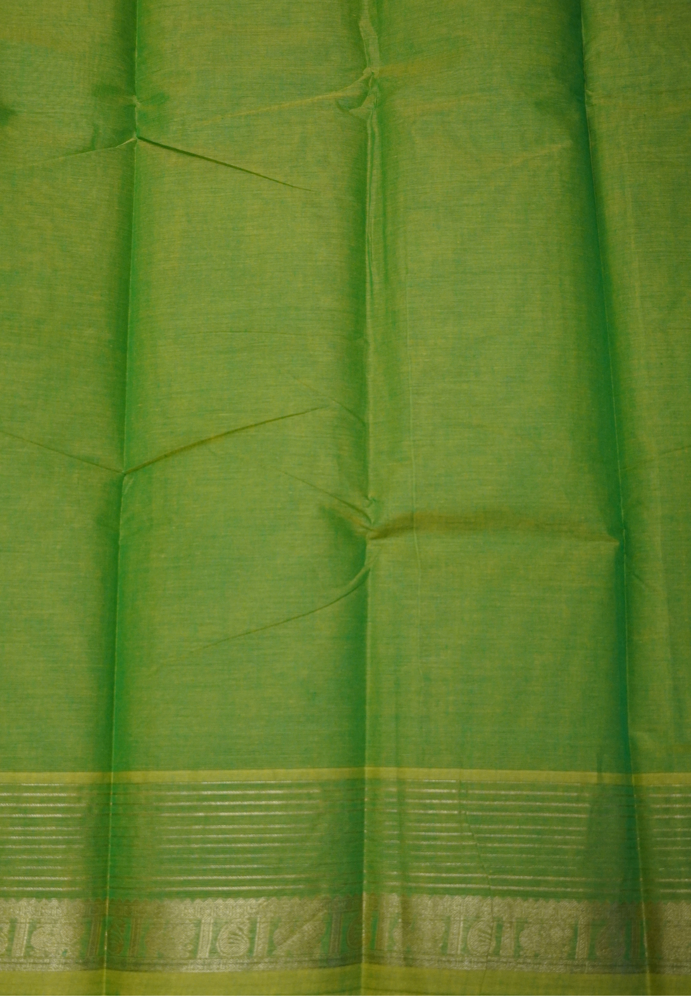 Chettinadu Cotton Saree-Pista Green in Vairaoosi Pattern