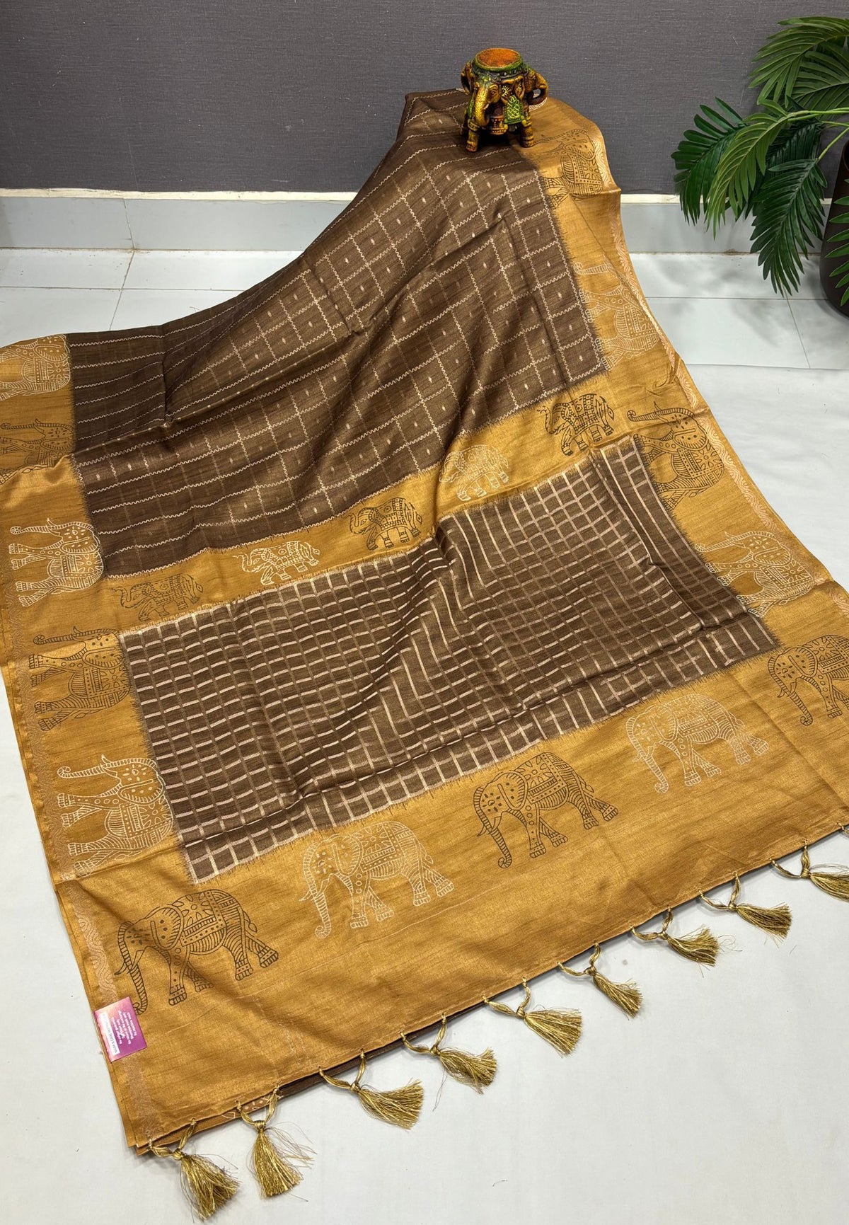 Semi Tussar Saree-Dry Green in Traditional Elephant Motif Zari Border