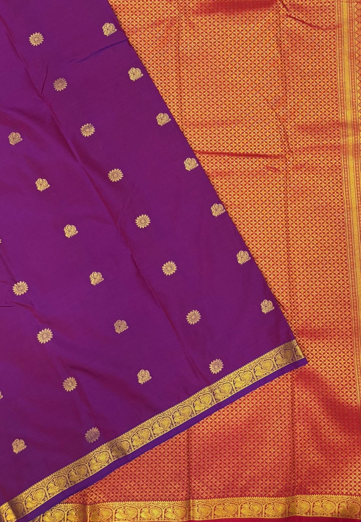Budget Kanchipuram Saree-Magenta Purple with Small Zari Border