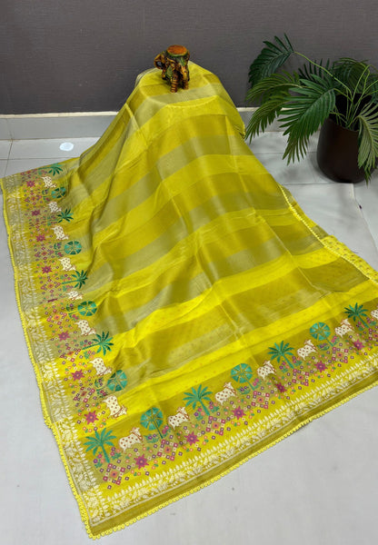 Satin Crepe Saree-Flurcnt Green In Komatha Floral Border