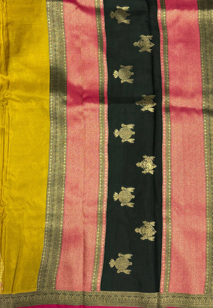 Art Mysore Silk Saree-Mehndi Green with Rajagopuram Zari Border